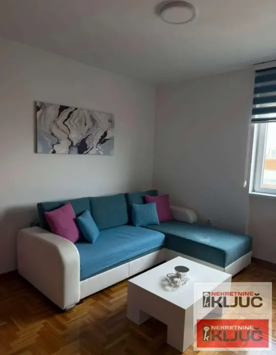 Izdavanje, jednosoban stan, 34m², Nova Detelinara, Novi Sad Sve Podlokacije