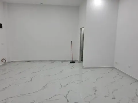 Rent, office space, 35m², Tuški Put, Podgorica - image 5