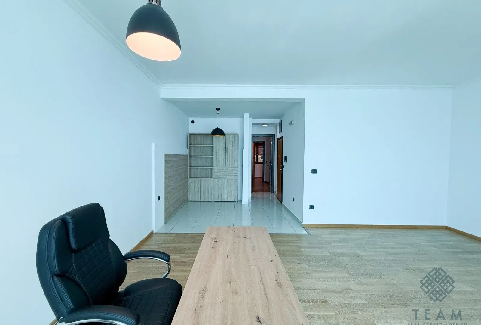 Rent, office space, 90m², Centar, Podgorica