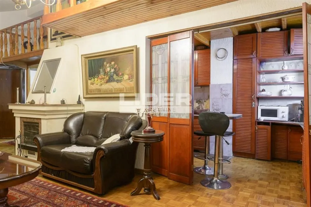 Prodaja, četvorosoban stan, 100m², Tašmajdan, Palilula Sve Podlokacije