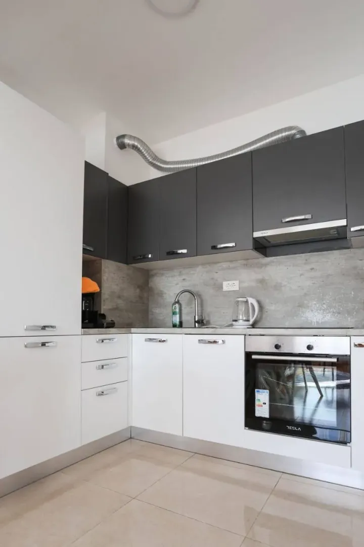 Rent, two bedroom apartment, 72m², Bečići, Budva