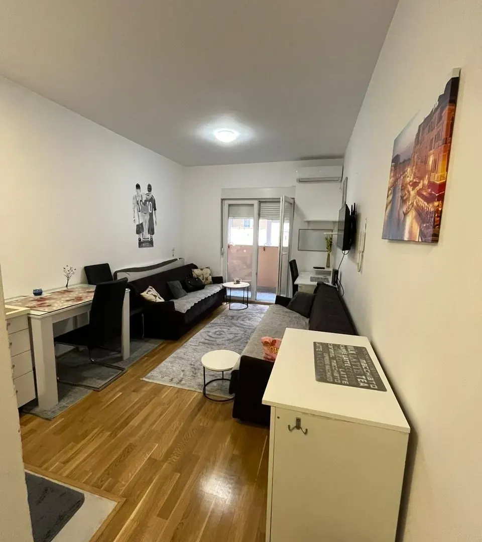 Prodaja, garsonjera, 26m², Tuški Put, Podgorica