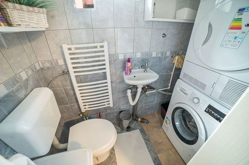 Prodaja, kuća, 178m², Klisa, Novi Sad Sve Podlokacije