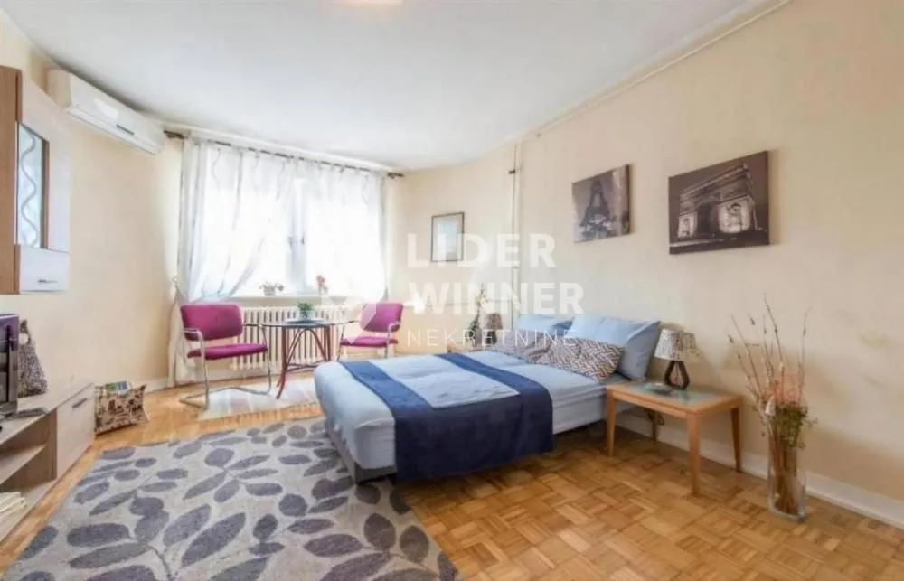 Rent, apartment, 27m², Slavija, Vračar Sve Podlokacije