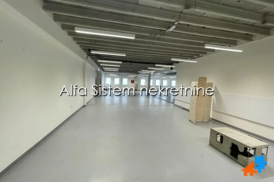 Rent, office space, 2000m², Voždovac Sve Podlokacije, Beograd