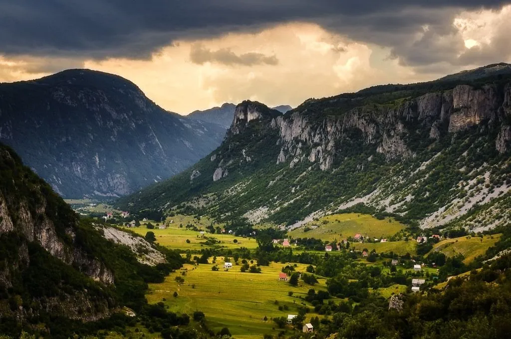 Prodaja, kuća, 112m², Komarnica, Šavnik