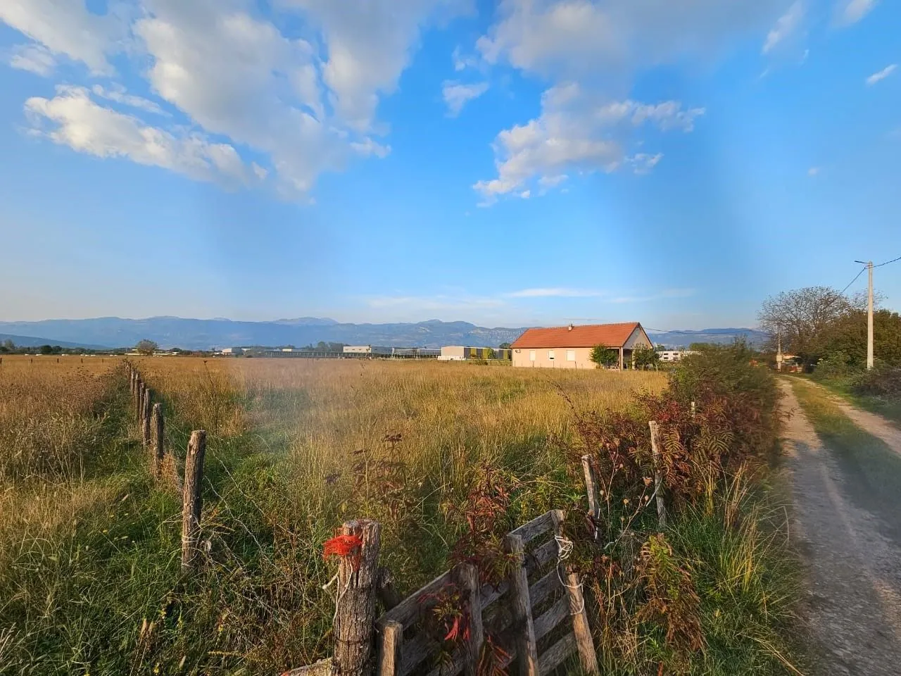Prodaja, plac, 910m², Danilovgrad, Crna Gora
