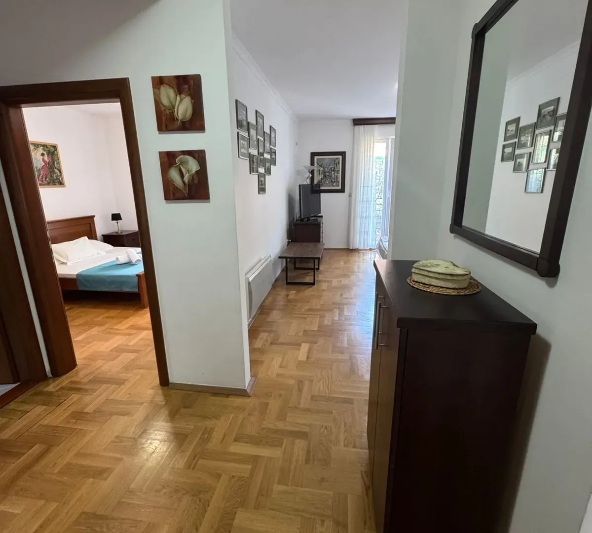 Sale, one bedroom apartment, 61m², Petrovac, Budva