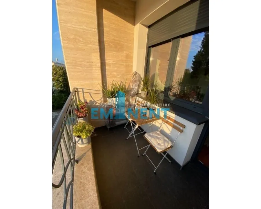 Izdavanje, stan, 41m², Savski Venac, Beograd