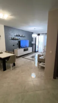 Sale, one bedroom apartment, 80m², Bečići, Budva - image 9