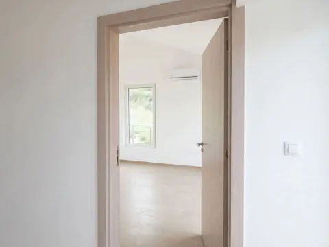 Prodaja, dvosoban stan, 85m², Đenovići, Herceg Novi - image 10