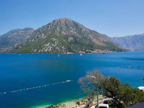 Prodaja, kuća, 235m², Kostanjica, Kotor - image 21