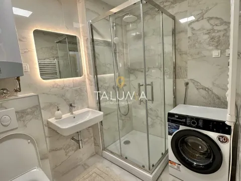 Izdavanje, jednosoban stan, 48m², City Kvart, Podgorica - image 4