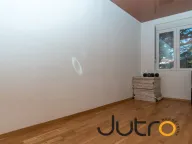 Prodaja, četvorosoban stan, 135m2, Centar, Podgorica