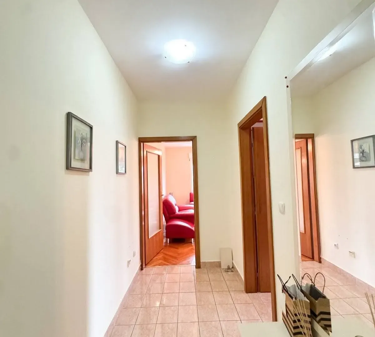 Prodaja, dvosoban stan, 82m², Zagorič, Podgorica