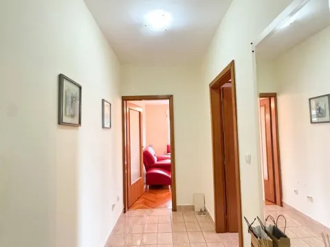Prodaja, dvosoban stan, 82m², Zagorič, Podgorica - image 9