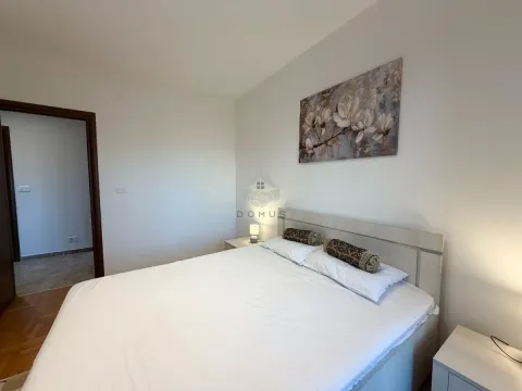 Izdavanje, dvosoban stan, 66m², Stari Aerodrom, Podgorica - image 10