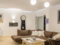 Rent, two bedroom apartment, 88m², Blok 5, Podgorica - image 7