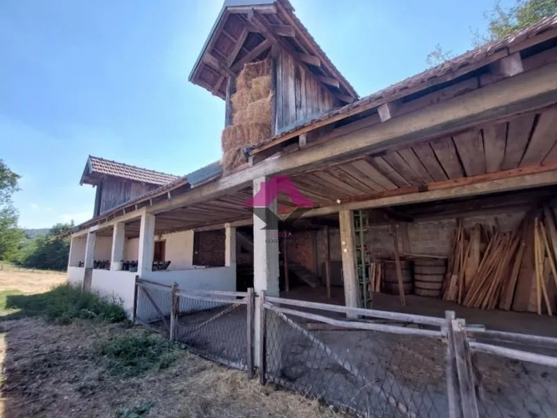 Prodaja, kuća, 583m², Progoreoci, Arandjelovac