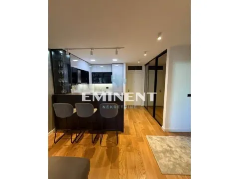 Rent, two bedroom apartment, 58m², Zemun Centar, Zemun Sve Podlokacije - image 4