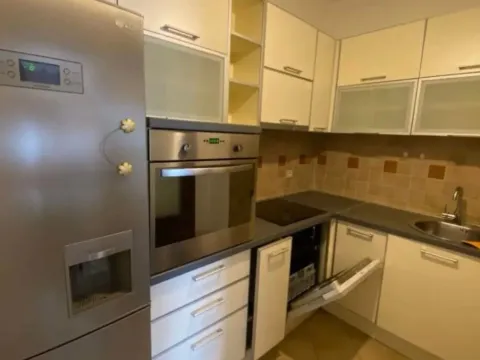 Izdavanje, jednosoban stan, 49m², 1 maj, Podgorica - image 2