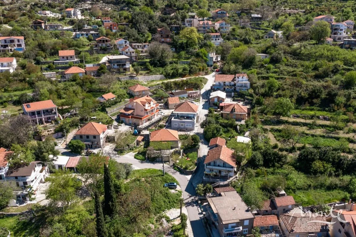 Prodaja, plac, 13000m², Risan, Kotor