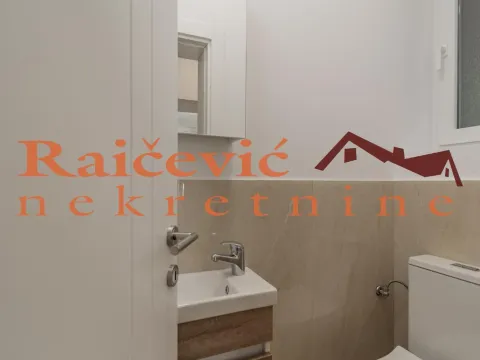Sale, one bedroom apartment, 32m², Stari Grad, Beograd - image 13
