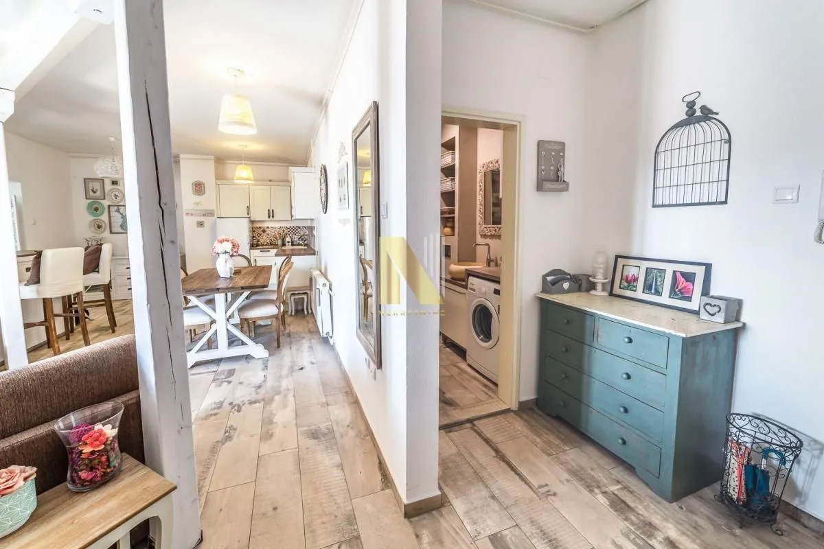 Prodaja, dvosoban stan, 45m², Socijalno, Novi Sad Sve Podlokacije
