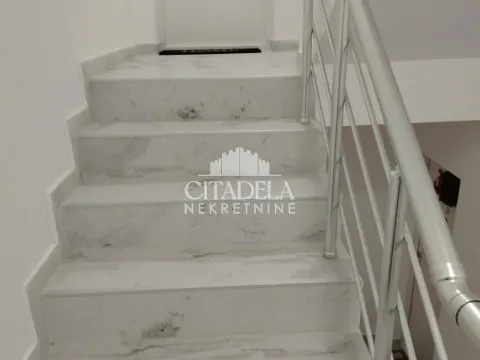 Sale, one bedroom apartment, 29m², Železnik, Beograd - image 9