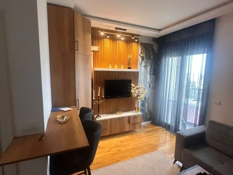 Rent, studio apartment, 28m², Centar, Bar - image 3