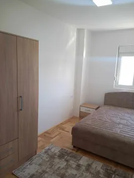 Rent, one bedroom apartment, 45m², Tuški Put, Podgorica - image 9