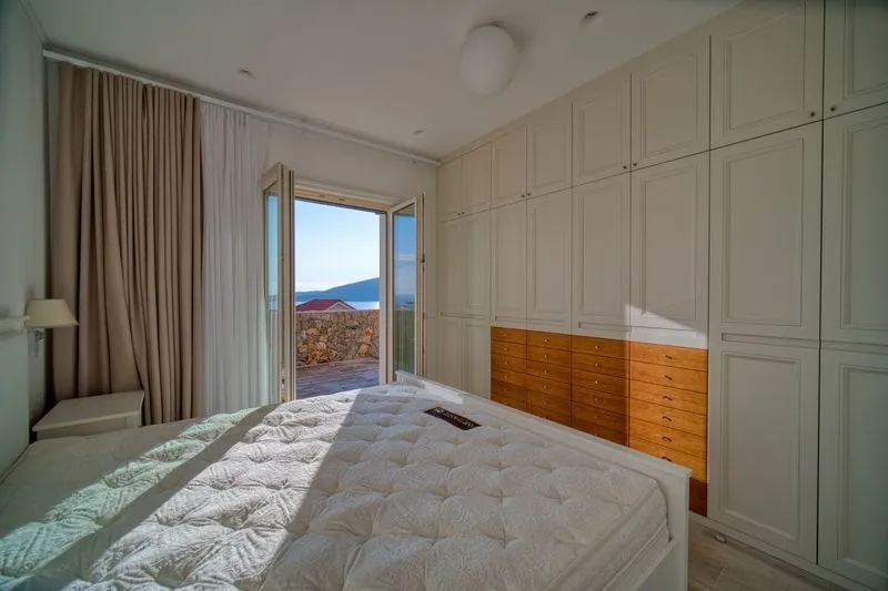 Prodaja, trosoban stan, 80m², Luštica, Tivat