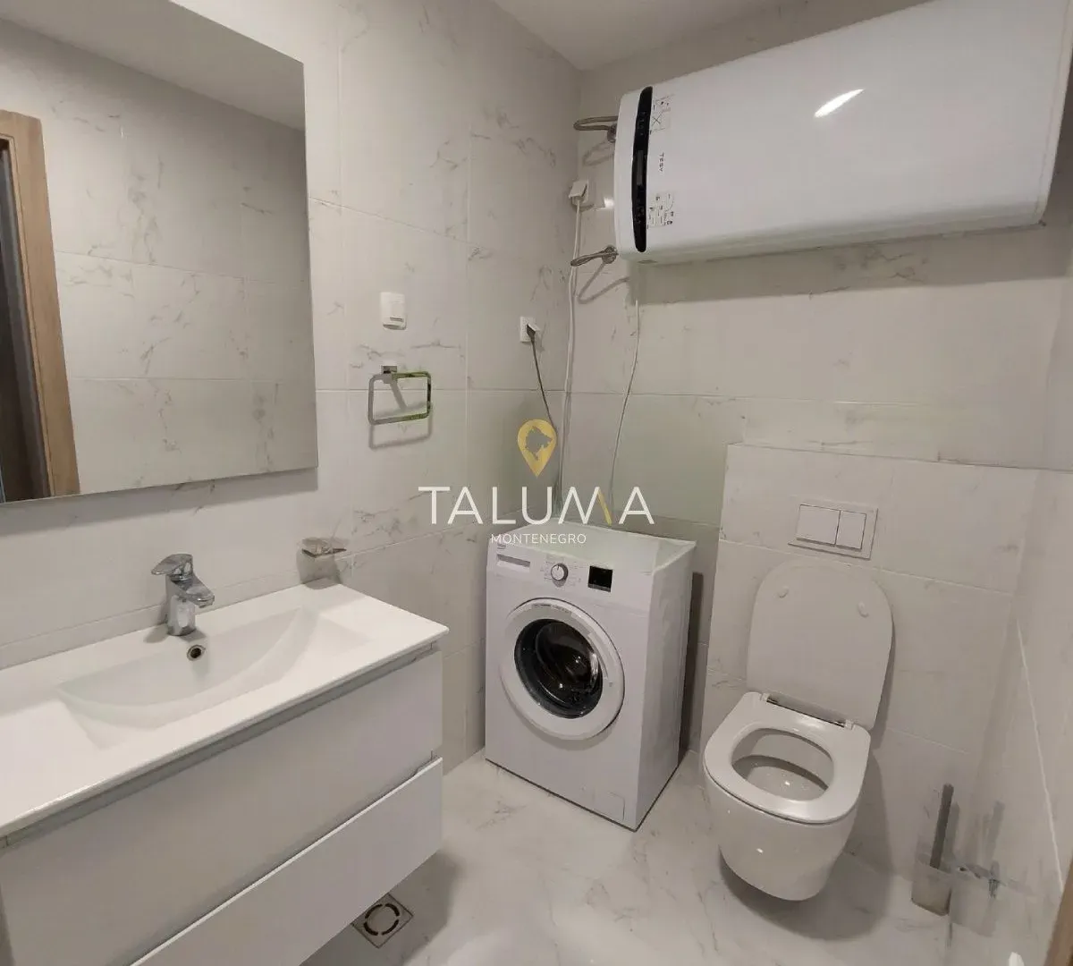 Rent, two bedroom apartment, 77m², City Kvart, Podgorica