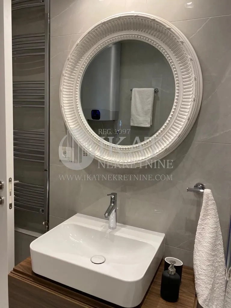 Izdavanje, dvosoban stan, 50m², Novi Beograd Sve Podlokacije, Beograd