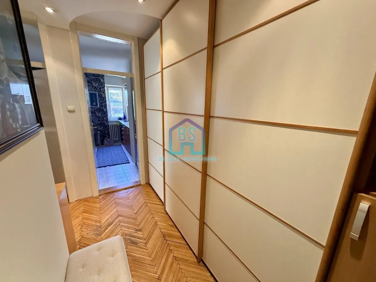 Prodaja, trosoban stan, 73m², Bulevar Oslobodjenja, Novi Sad Sve Podlokacije