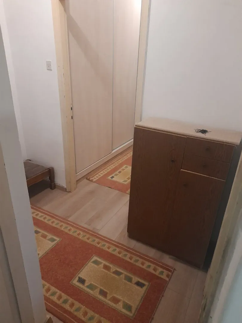 Izdavanje, trosoban stan, 60m², Preko Morače, Podgorica