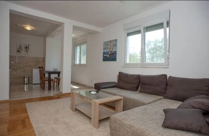 Prodaja, kuća, 400m², Petrovac, Budva