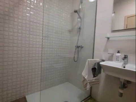 Izdavanje, jednosoban stan, 52m², City Kvart, Podgorica - image 3