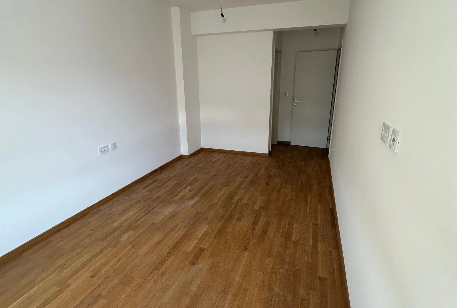 Prodaja, trosoban stan, 104m², Stari Aerodrom, Podgorica