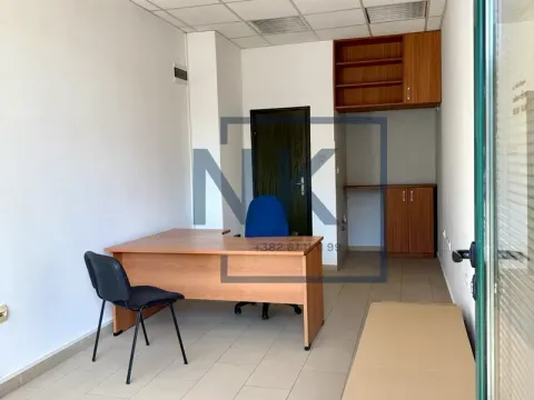 Izdavanje, poslovni prostor, 18m², Vezirov Most, Podgorica