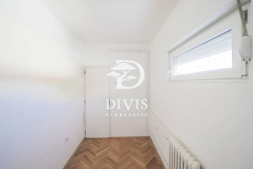 Prodaja, dvosoban stan, 52m², Cvetkova Pijaca, Zvezdara Sve Podlokacije