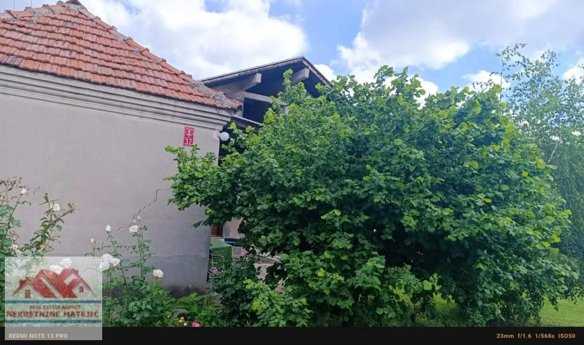 Prodaja, kuća, 225m², Aerodrom, Kragujevac