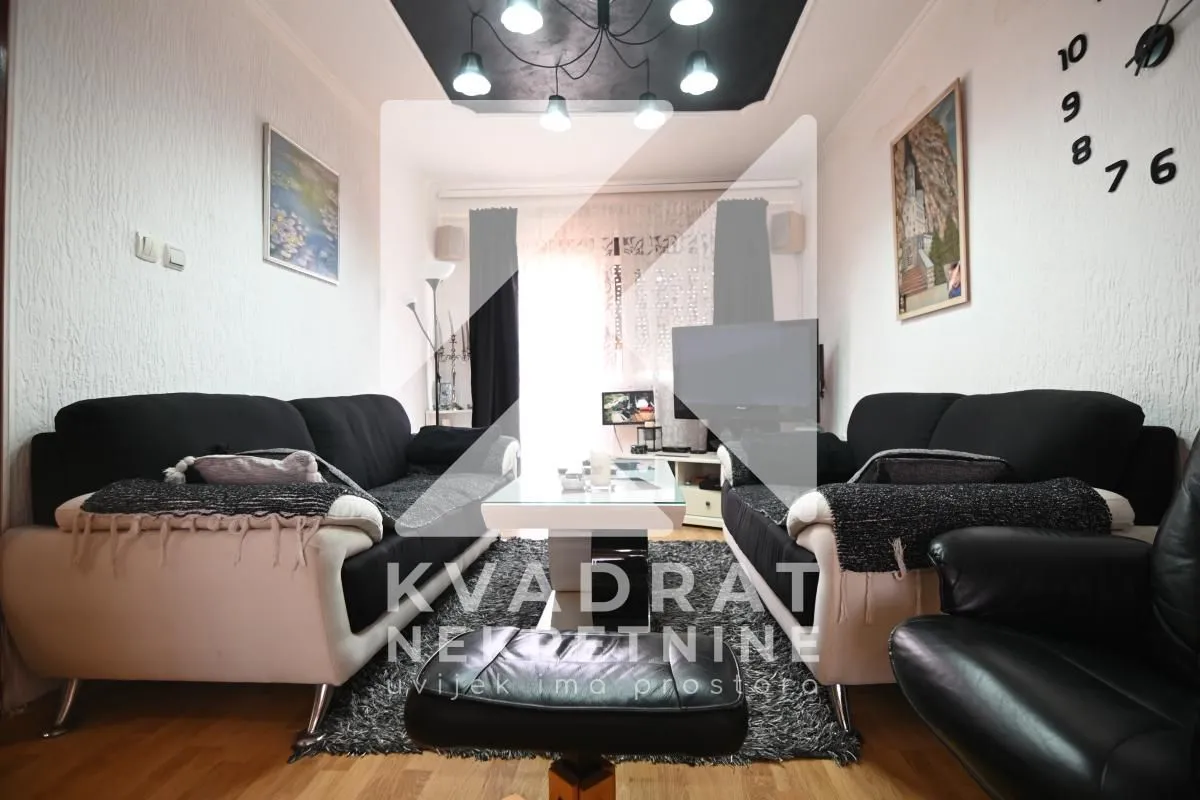 Sale, house, 300m², Zlatica, Podgorica