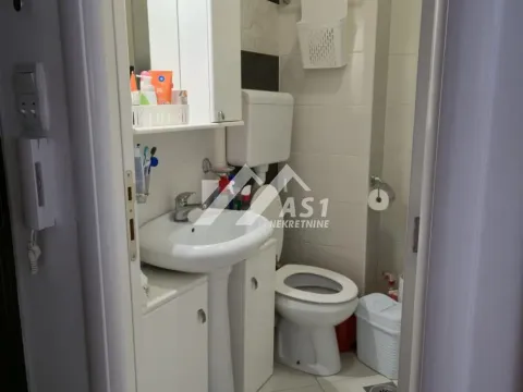 Izdavanje, dvosoban stan, 52m², Podbara, Novi Sad Sve Podlokacije - image 9