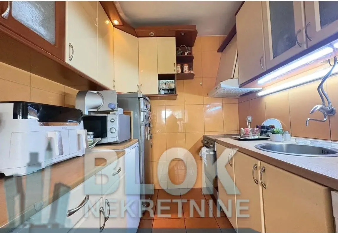 Prodaja, trosoban stan, 101m², Blok 5, Podgorica