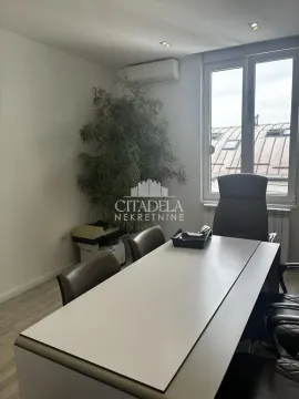Prodaja, stan, 118m², Đeram Pijaca, Beograd - image 3