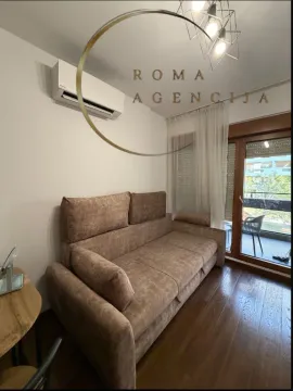 Prodaja, garsonjera, 24m², Master Kvart, Podgorica - image 2