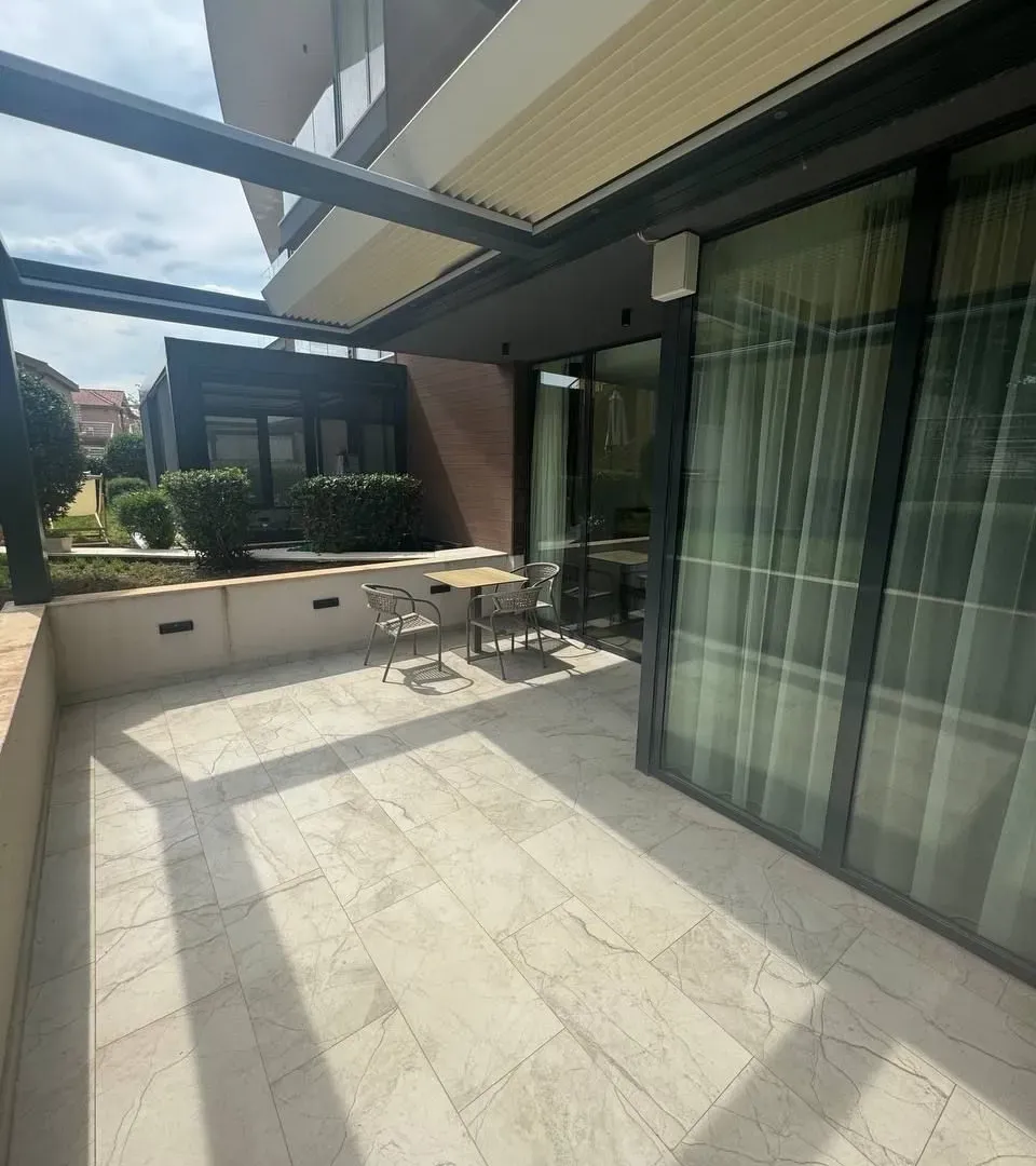 Prodaja, jednosoban stan, 80m², Tivat, Crna Gora