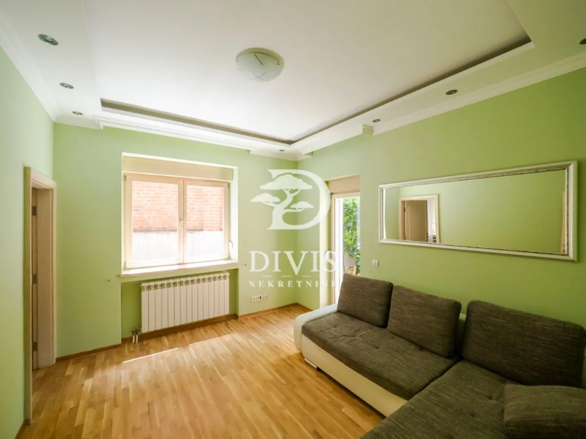 Izdavanje, kuća, 720m², Višnjička Banja, Palilula Sve Podlokacije