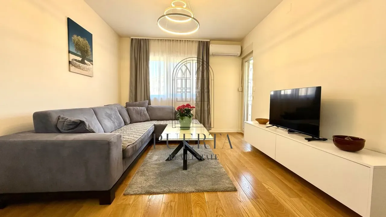 Rent, one bedroom apartment, 49m², Central Point, Podgorica